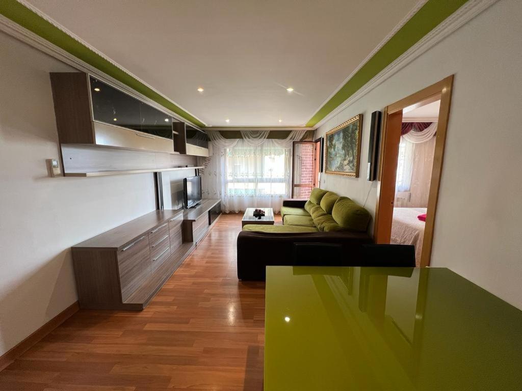 Apartamento D'Antoni Gaudi Διαμέρισμα Vilaseca de Solcina Εξωτερικό φωτογραφία